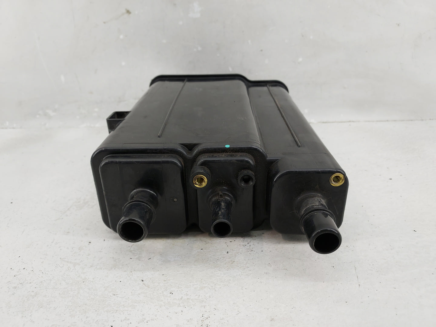 2013 Toyota Prius Fuel Vapor Charcoal Canister 1356507 - Oemusedautoparts1.com