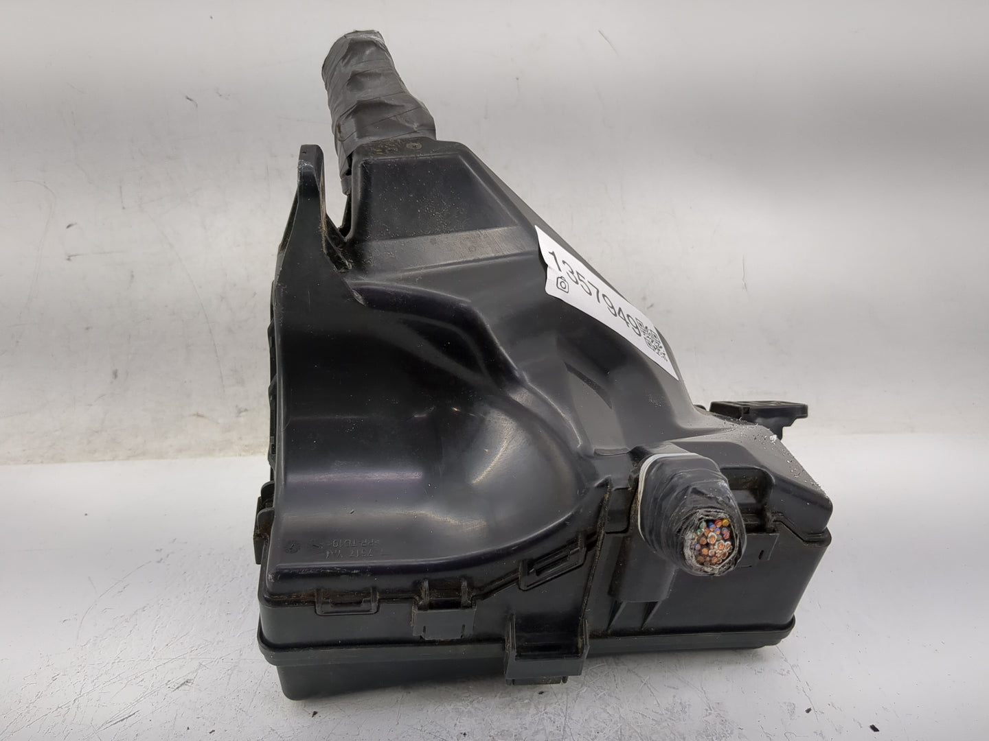 2013-2019 Toyota Prius Fusebox Fuse Box Panel Relay Module Fits Fits 2013 2014 2015 2016 2017 2018 2019 OEM Used Auto Parts 
