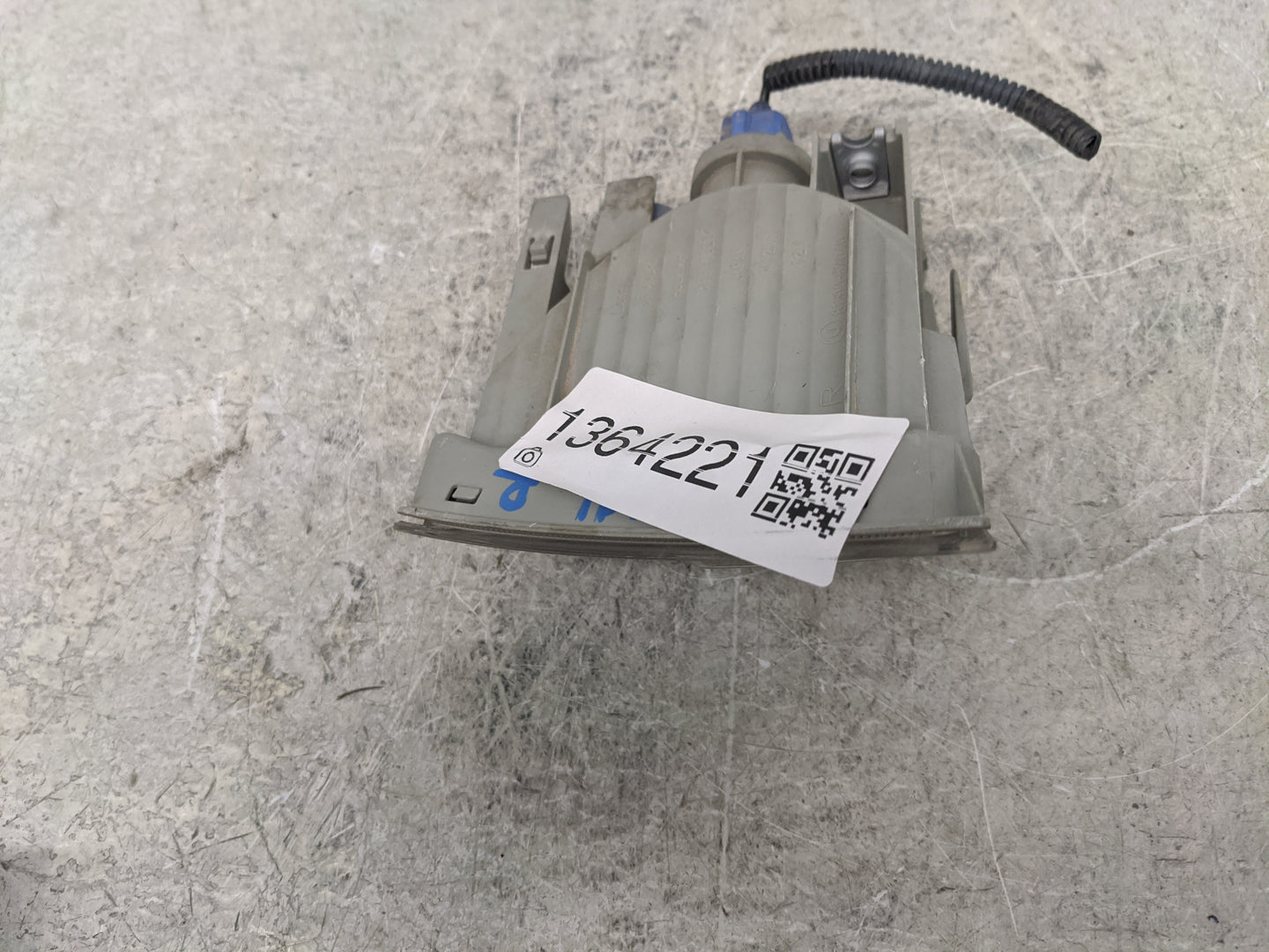 Toyota Prius Passenger Right Oem Front Light Lamp - Oemusedautoparts1.com