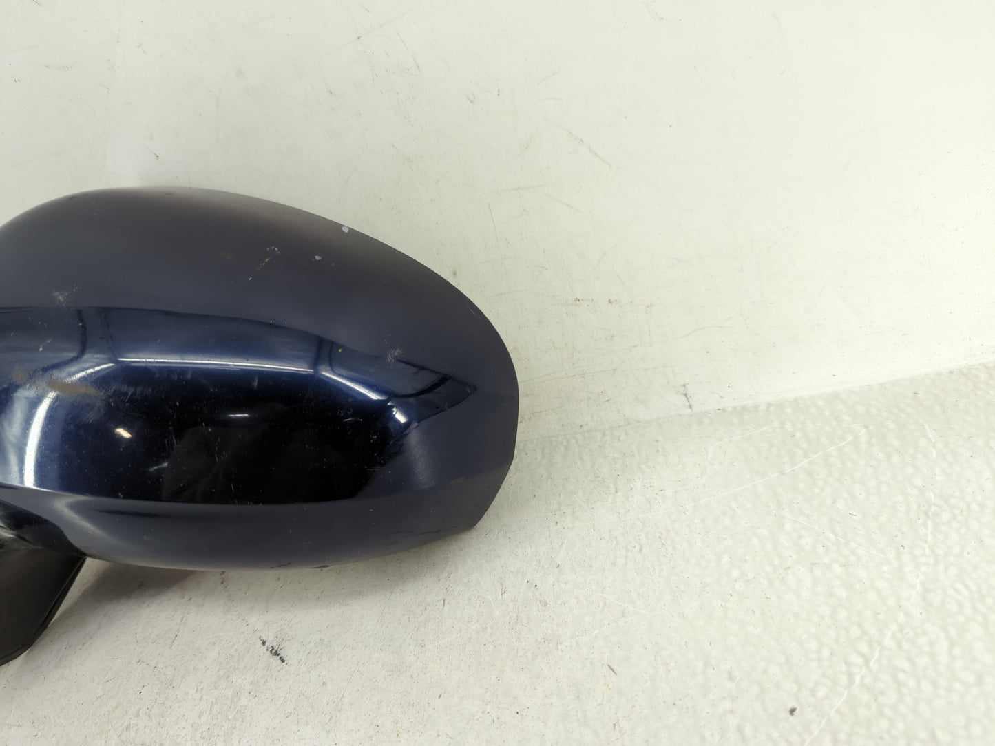 2010-2015 Toyota Prius Driver Side View Mirror - Left Door Mirror OEM Used - Oemusedautoparts1.com