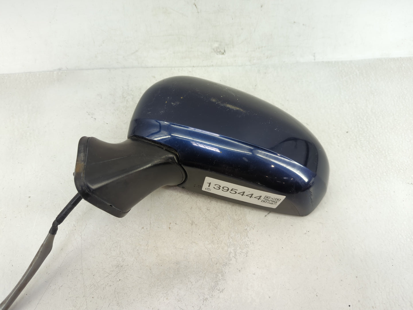 2010-2015 Toyota Prius Driver Side View Mirror - Left Door Mirror OEM Used - Oemusedautoparts1.com