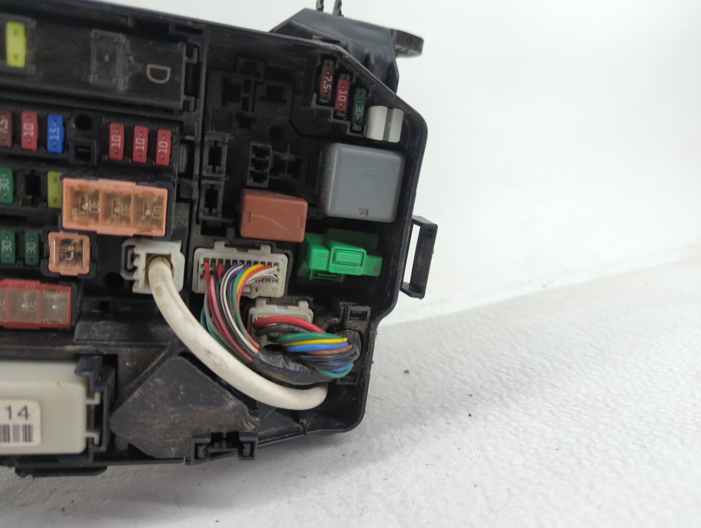2012-2015 Toyota Prius Fusebox Fuse Box Panel Relay Module P/N:7281-8793 82641-47090 Fits Fits 2012 2013 2014 2015 OEM Used 