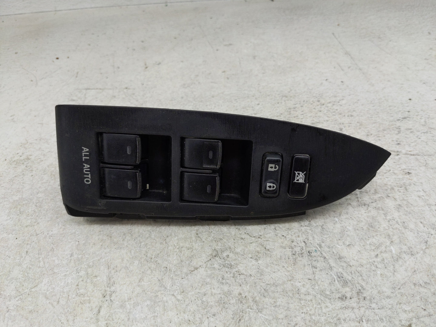 2010-2014 Toyota Prius Master Power Window Switch Replacement Driver Side Left P/N:74232-47090 Fits OEM Used Auto Parts - Oe