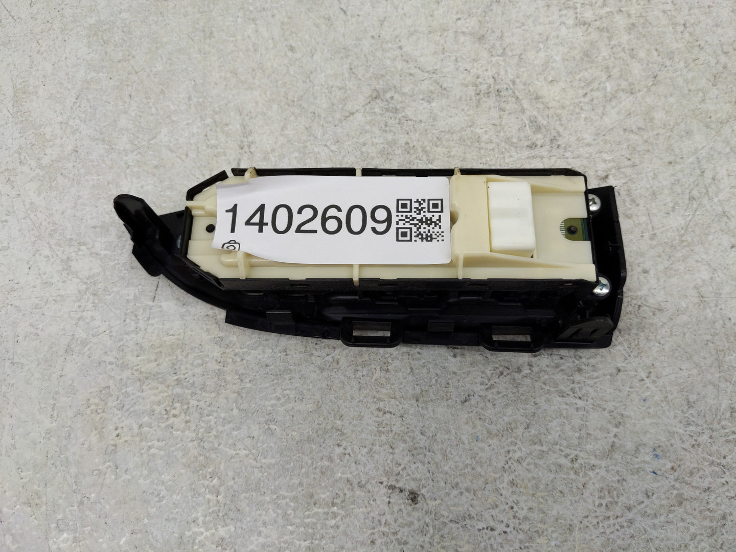 2010-2014 Toyota Prius Master Power Window Switch Replacement Driver Side Left P/N:74232-47090 Fits OEM Used Auto Parts - Oe