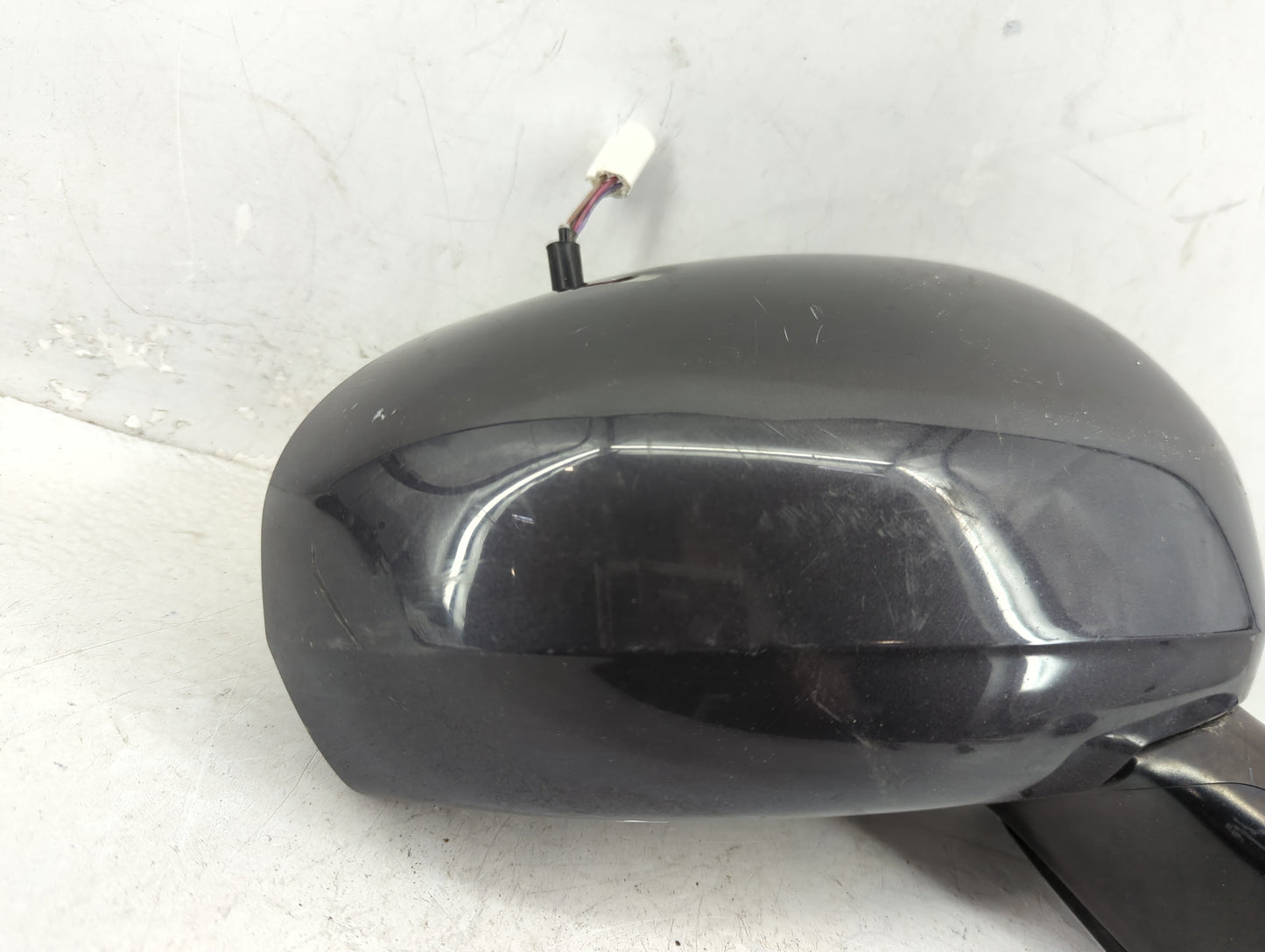 2010-2015 Toyota Prius Passenger Side View Mirror - Right Door Mirror OEM Used - Oemusedautoparts1.com