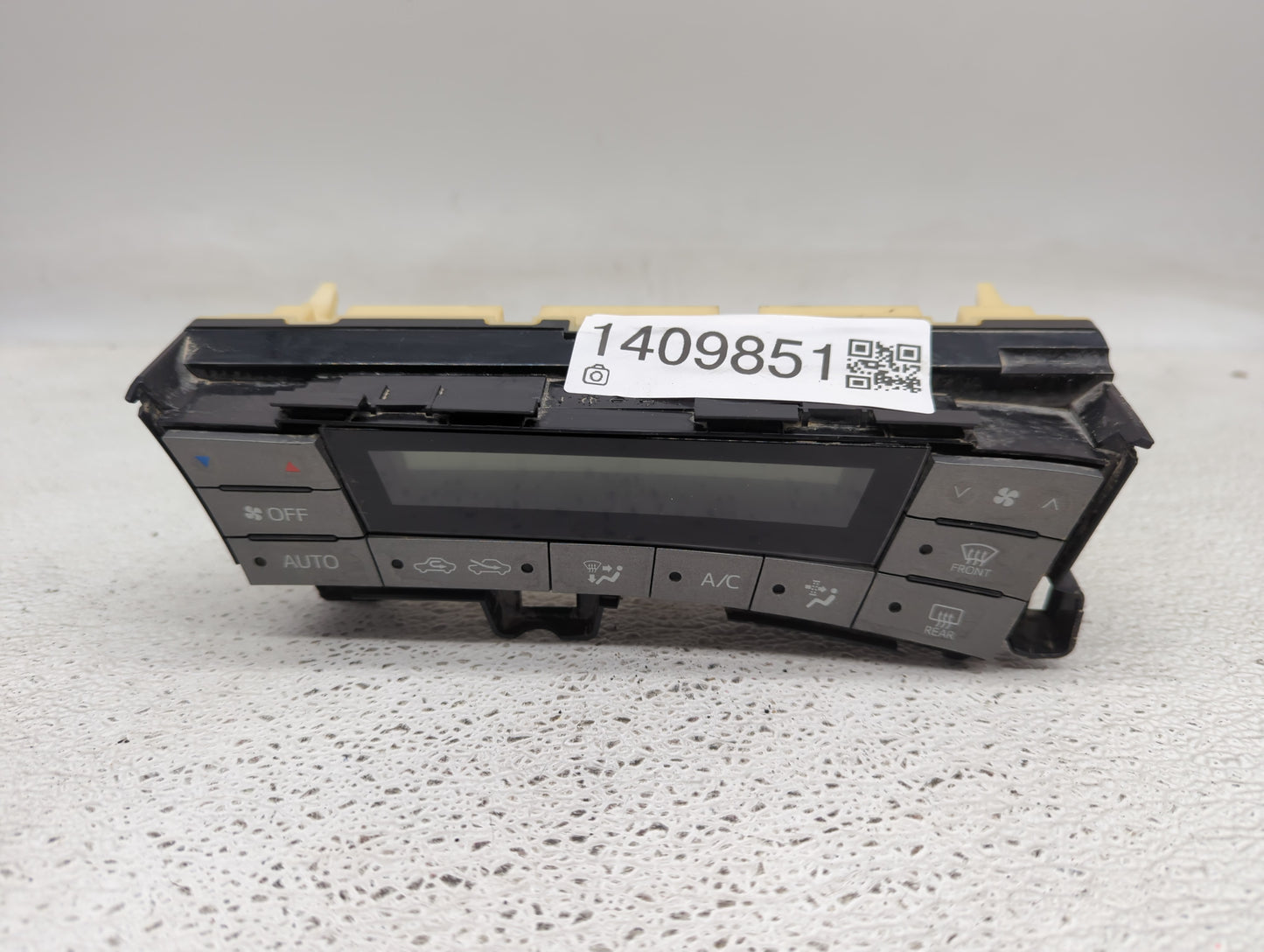2013-2015 Toyota Prius Climate Control Module Temperature AC/Heater Replacement P/N:75D726 Fits Fits 2013 2014 2015 OEM Used