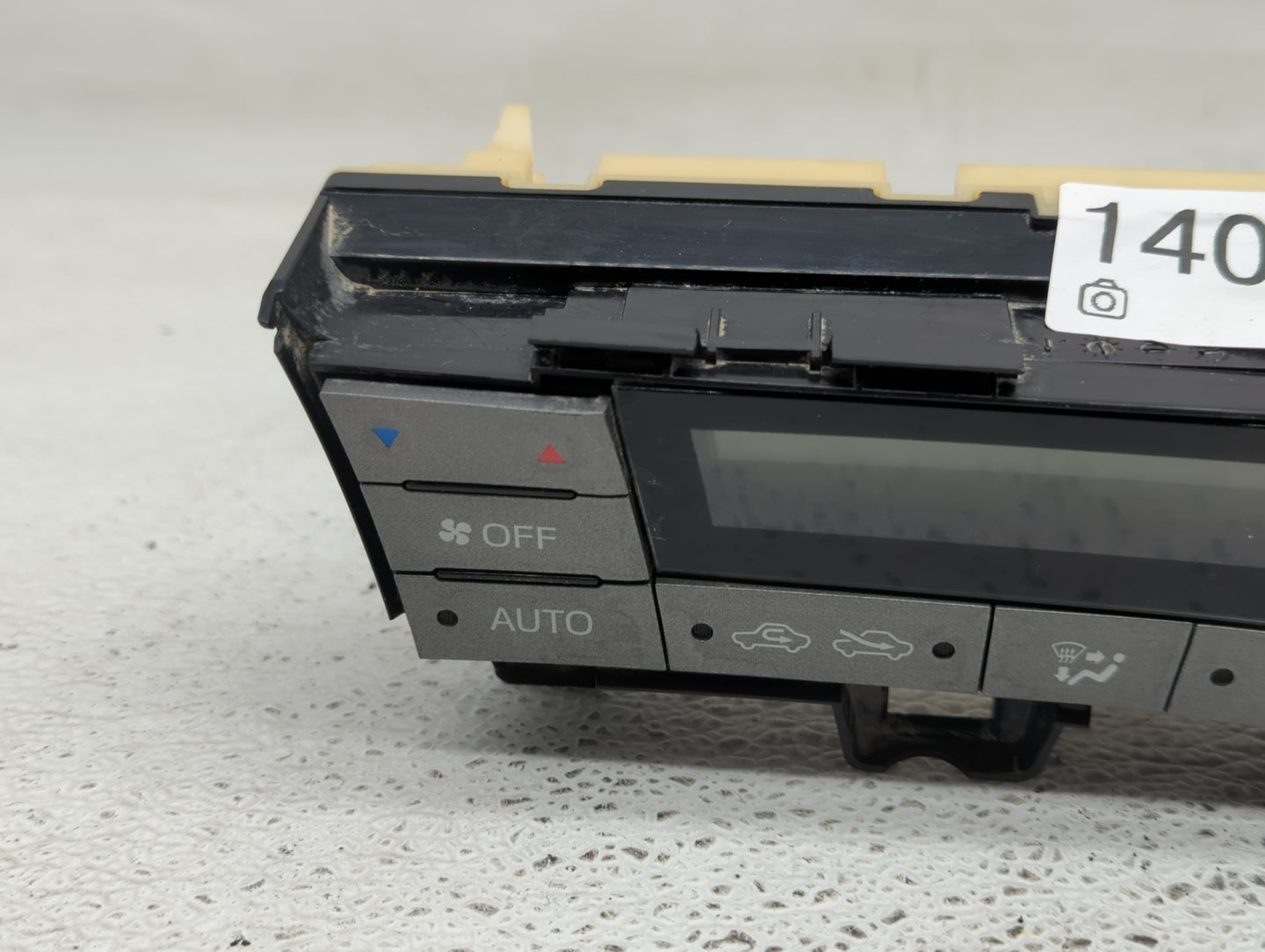 2013-2015 Toyota Prius Climate Control Module Temperature AC/Heater Replacement P/N:75D726 Fits Fits 2013 2014 2015 OEM Used