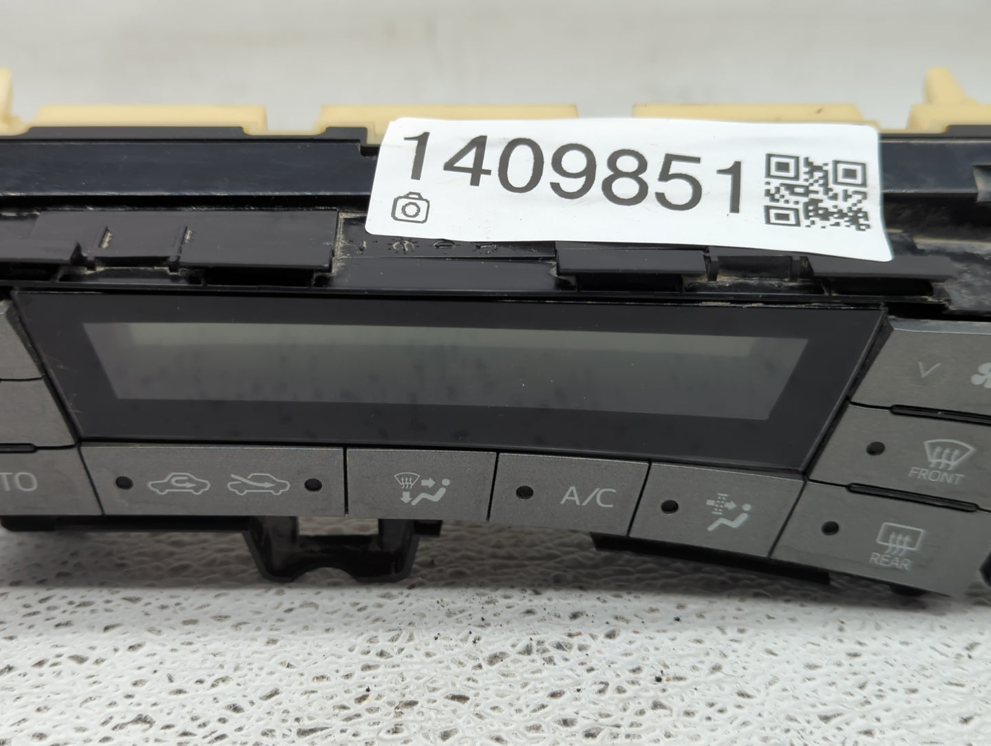 2013-2015 Toyota Prius Climate Control Module Temperature AC/Heater Replacement P/N:75D726 Fits Fits 2013 2014 2015 OEM Used