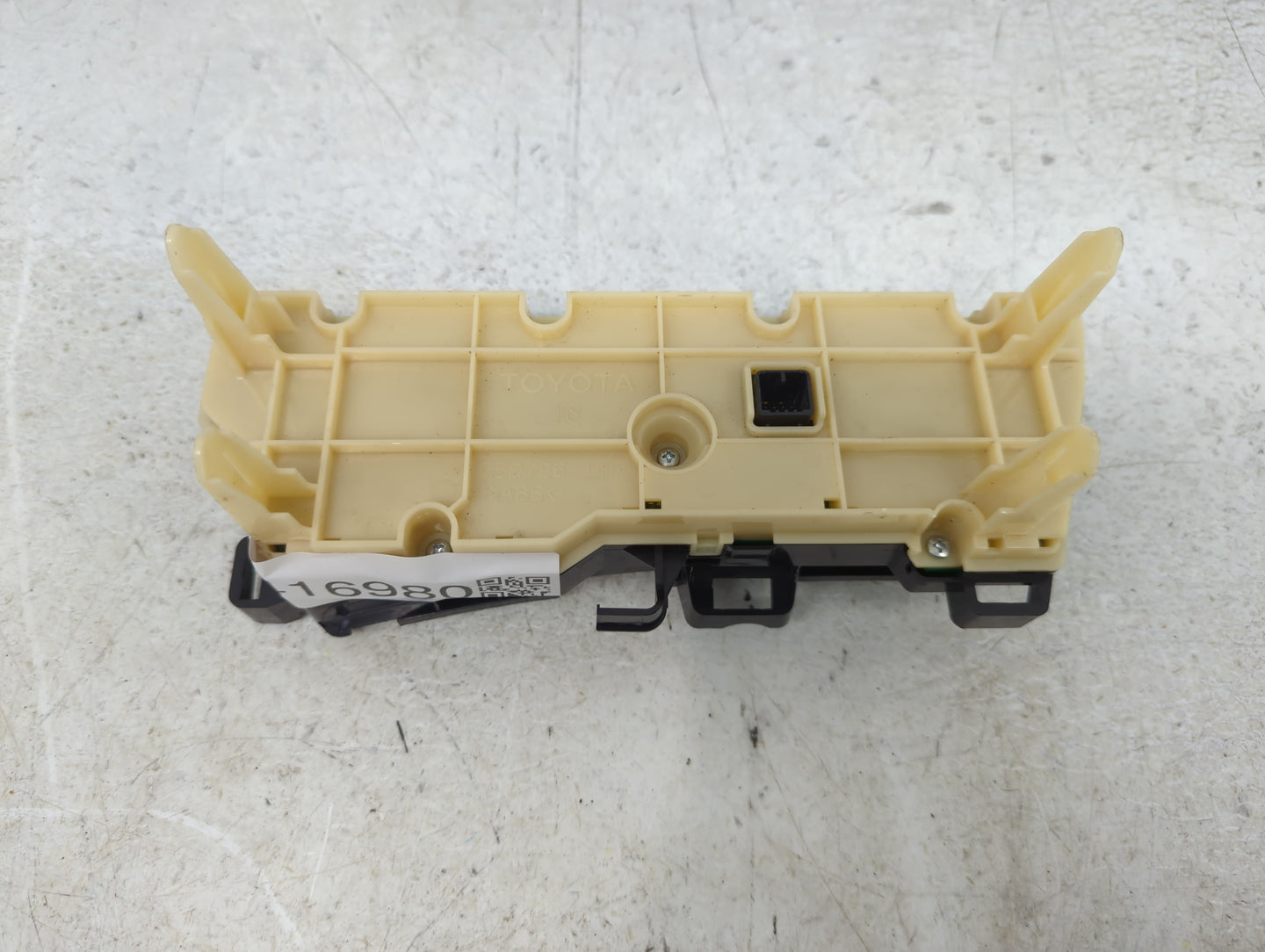 2013-2015 Toyota Prius Climate Control Module Temperature AC/Heater Replacement P/N:75D726 Fits Fits 2013 2014 2015 OEM Used