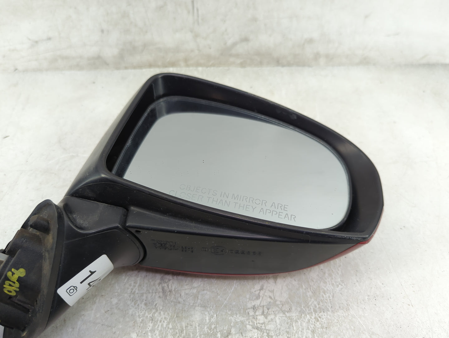2010-2015 Toyota Prius Passenger Side View Mirror - Right Door Mirror OEM Used - Oemusedautoparts1.com