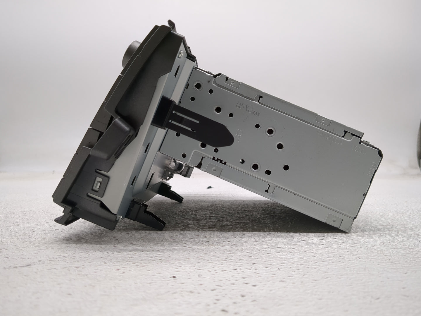 2012-2015 Toyota Prius Radio AM FM Cd Player Receiver Replacement P/N:86140-47180 Fits Fits 2012 2013 2014 2015 OEM Used Aut