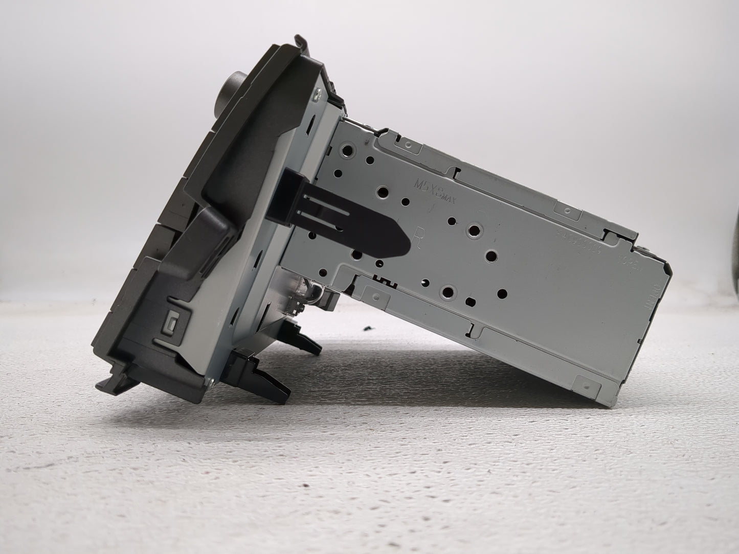 2012-2015 Toyota Prius Radio AM FM Cd Player Receiver Replacement P/N:86140-47180 Fits Fits 2012 2013 2014 2015 OEM Used Aut