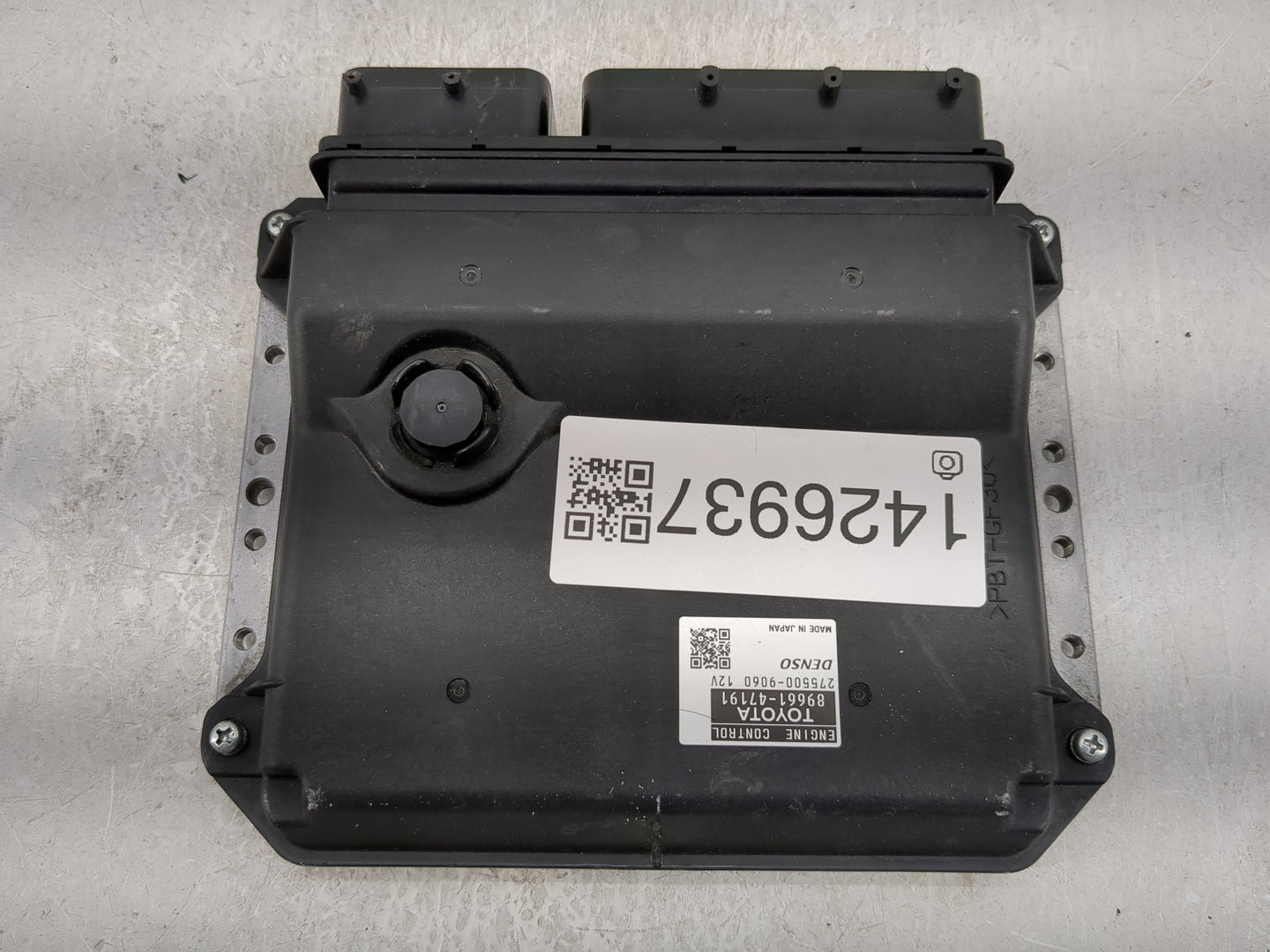2012-2013 Toyota Prius PCM Engine Control Computer ECU ECM PCU OEM P/N:89661-47191 275500-9060 Fits Fits 2012 2013 OEM Used 