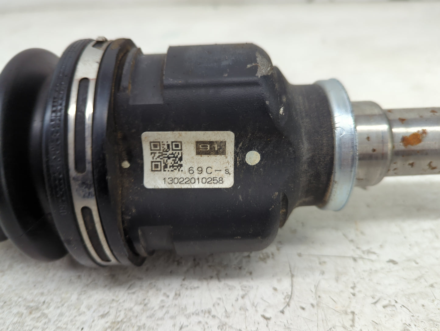 Toyota Prius Axle Shaft Front Passenger Cv C/v - Oemusedautoparts1.com