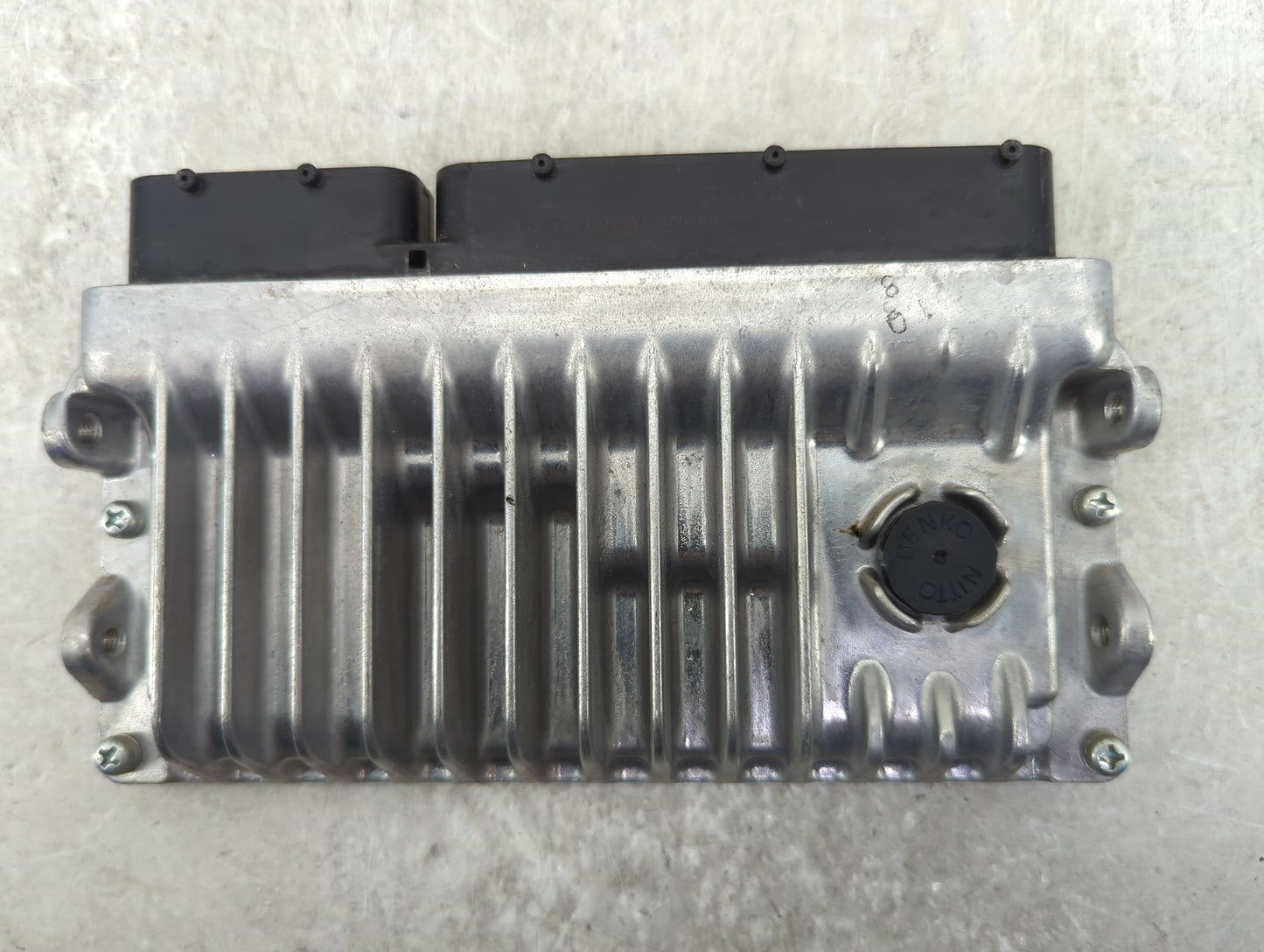 2012-2013 Toyota Prius PCM Engine Control Computer ECU ECM PCU OEM P/N:89661-52U81 Fits Fits 2012 2013 OEM Used Auto Parts -