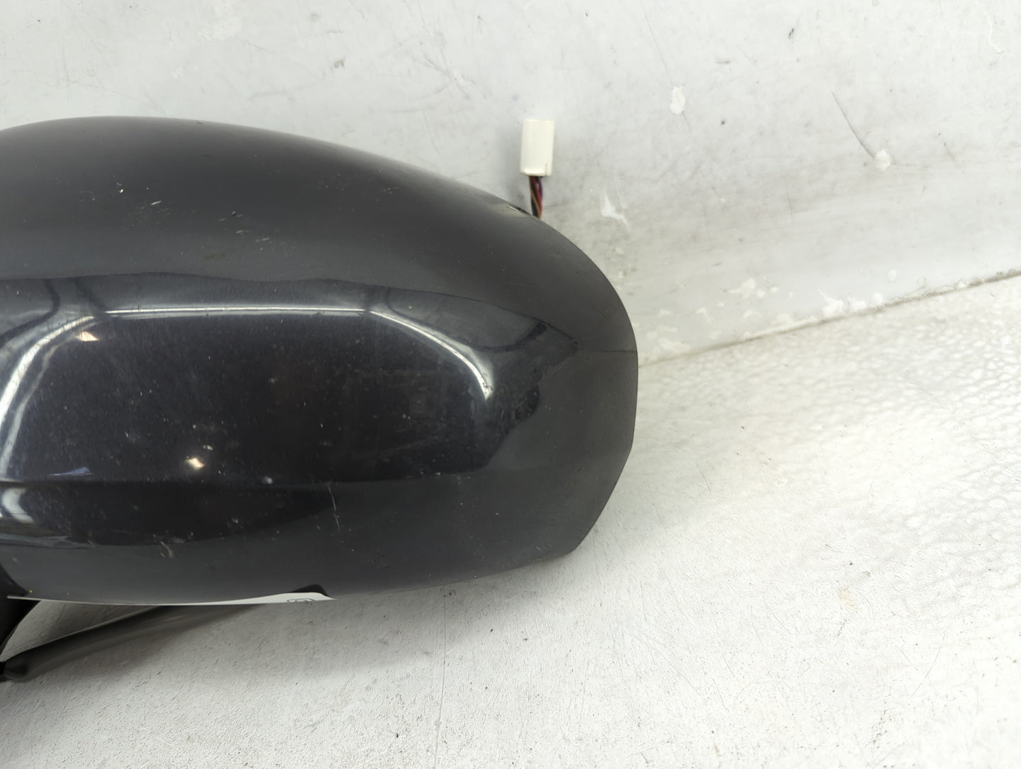 2010-2015 Toyota Prius Driver Side View Mirror - Left Door Mirror OEM Used - Oemusedautoparts1.com