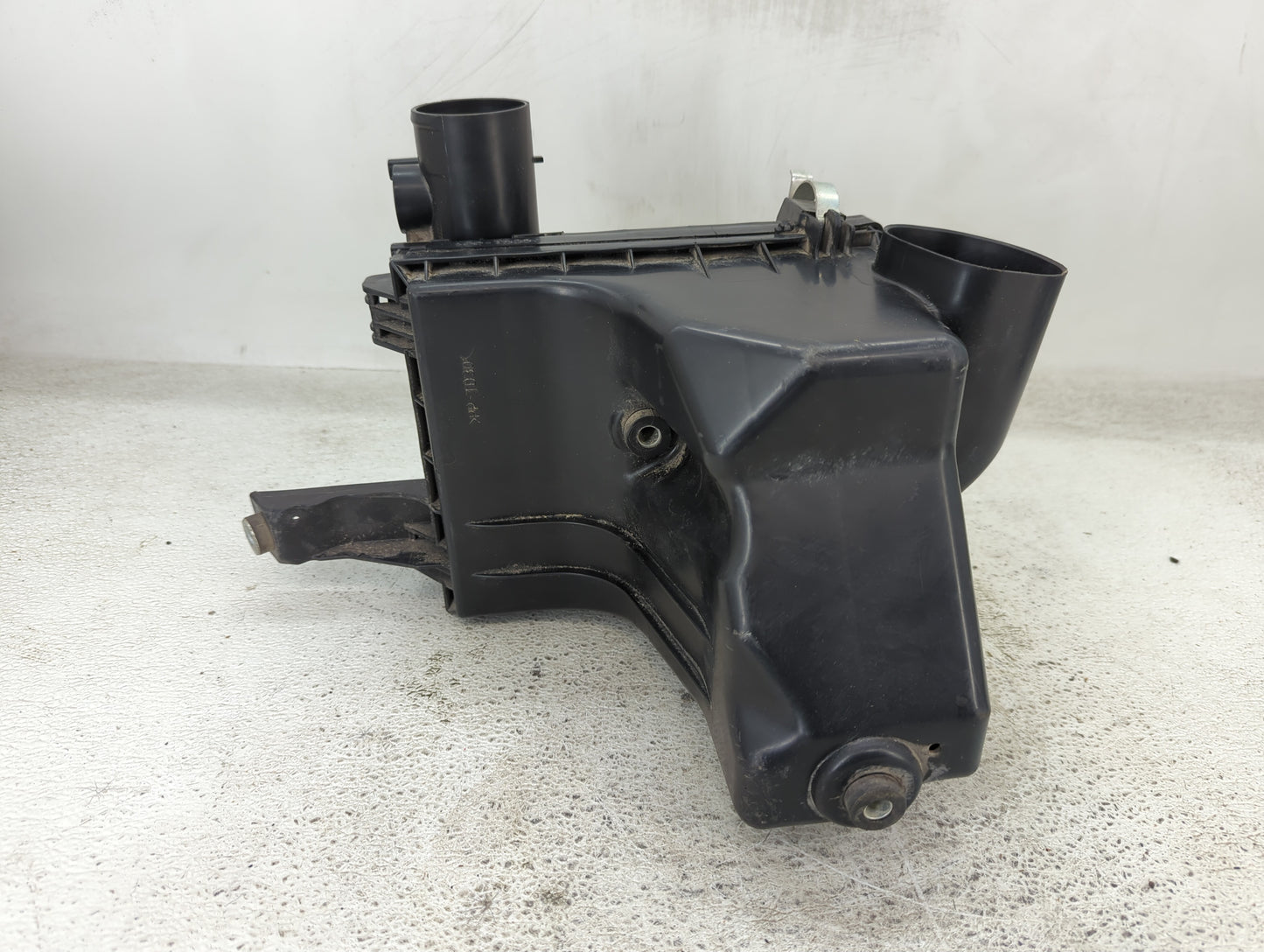 2010-2015 Toyota Prius Air Cleaner Intake-duct Hose Tube - Oemusedautoparts1.com