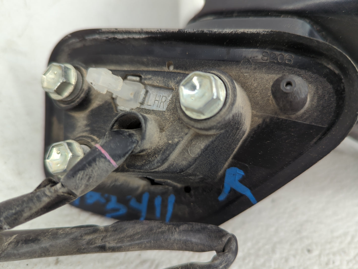 2010-2015 Toyota Prius Passenger Side View Mirror - Right Door Mirror OEM Used - Oemusedautoparts1.com