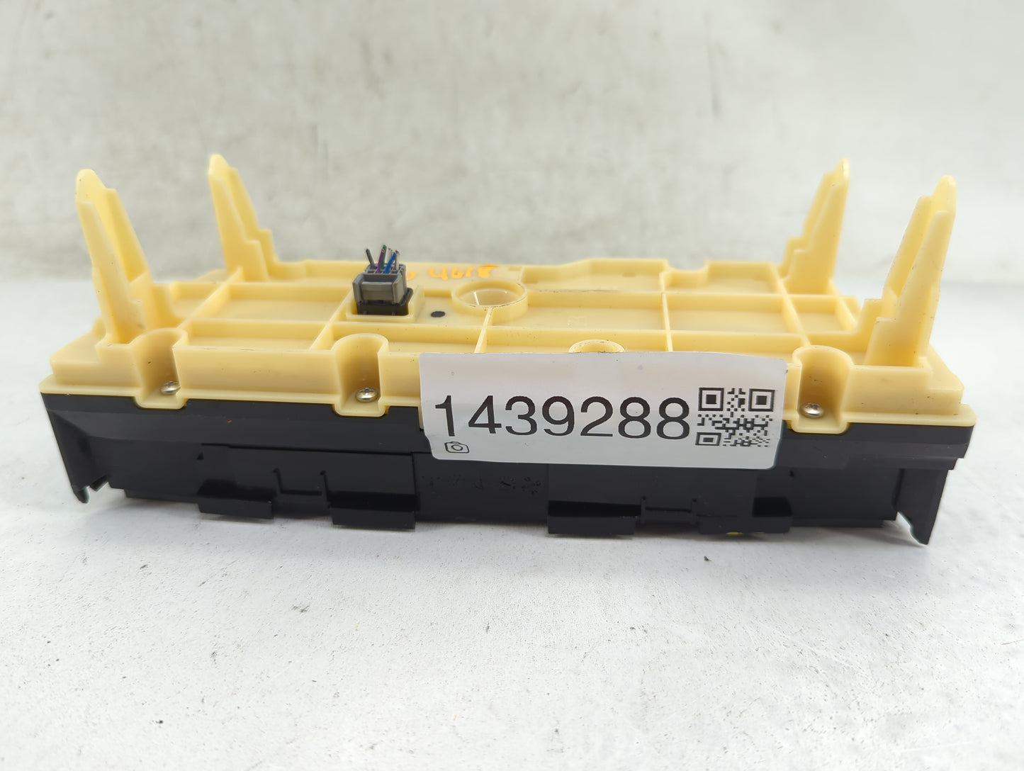 2013-2015 Toyota Prius Climate Control Module Temperature AC/Heater Replacement P/N:75D726 Fits Fits 2013 2014 2015 OEM Used