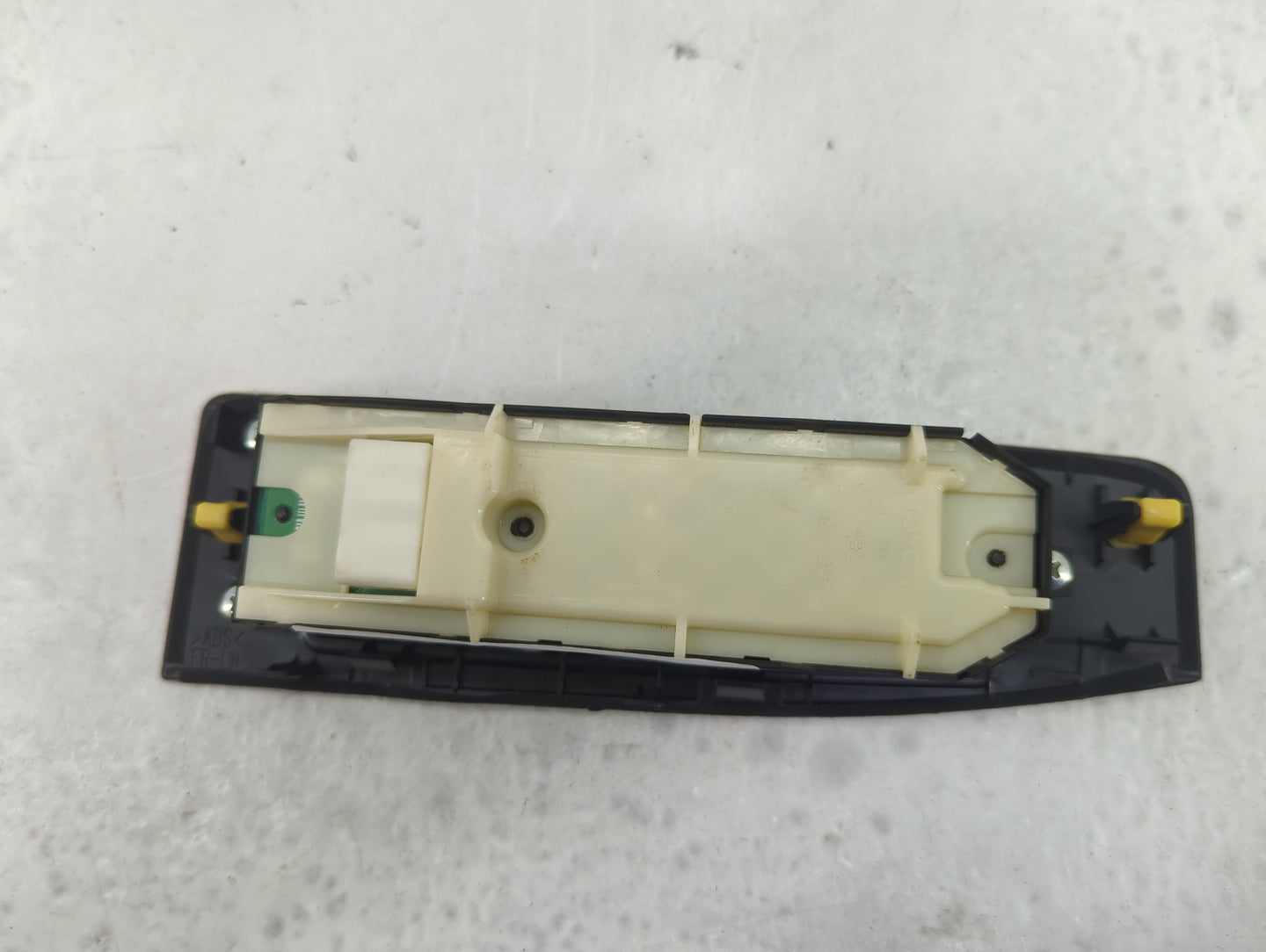 2010-2014 Toyota Prius Master Power Window Switch Replacement Driver Side Left P/N:515220 Fits OEM Used Auto Parts - Oemused