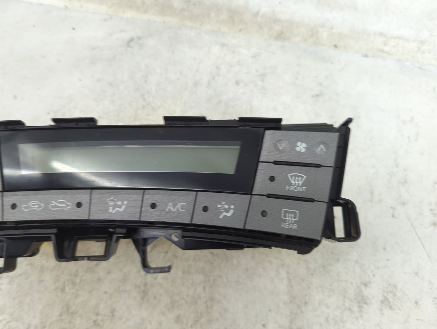 2013-2015 Toyota Prius Climate Control Module Temperature AC/Heater Replacement Fits Fits 2013 2014 2015 OEM Used Auto Parts