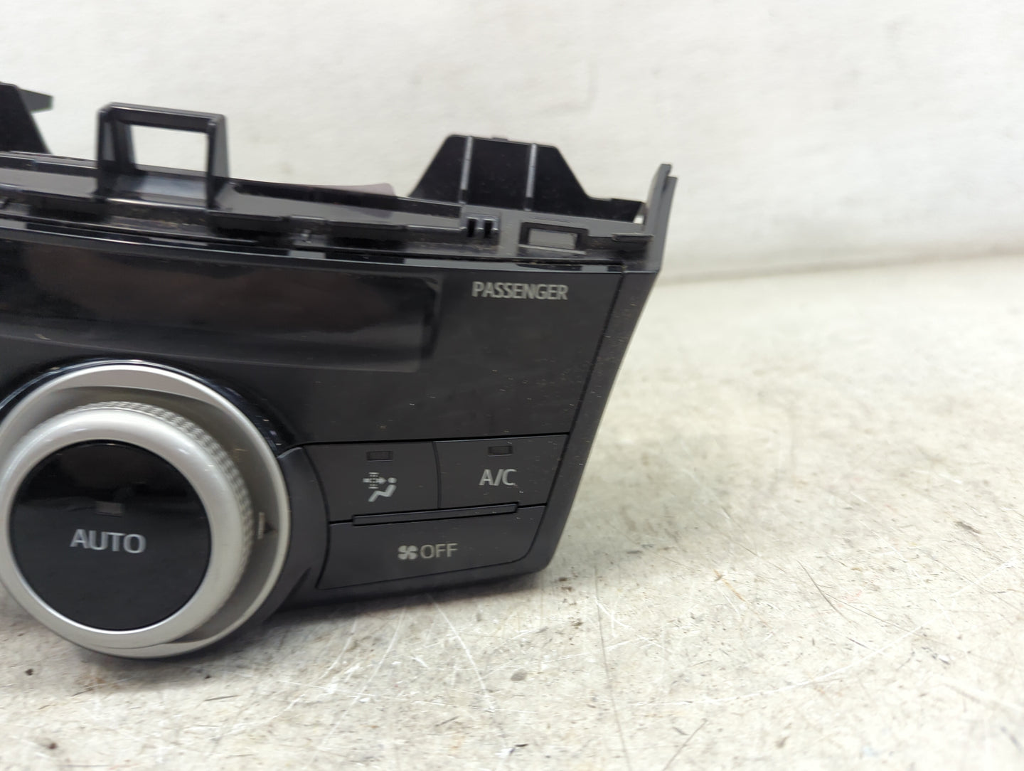2012-2013 Toyota Prius Climate Control Module Temperature AC/Heater Replacement P/N:55900-47050 237000-3424 Fits Fits 2012 2