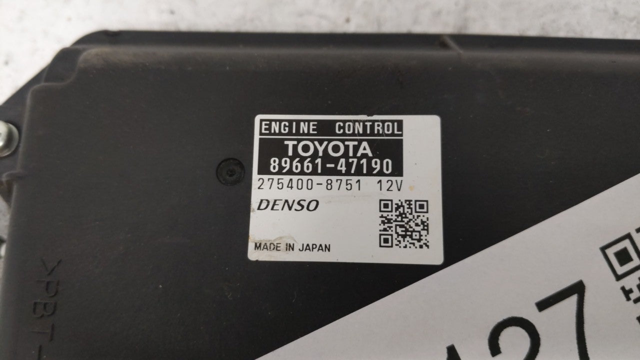 2012-2013 Toyota Prius PCM Engine Control Computer ECU ECM PCU OEM P/N:89661-47190 89661-47191 Fits Fits 2012 2013 OEM Used 