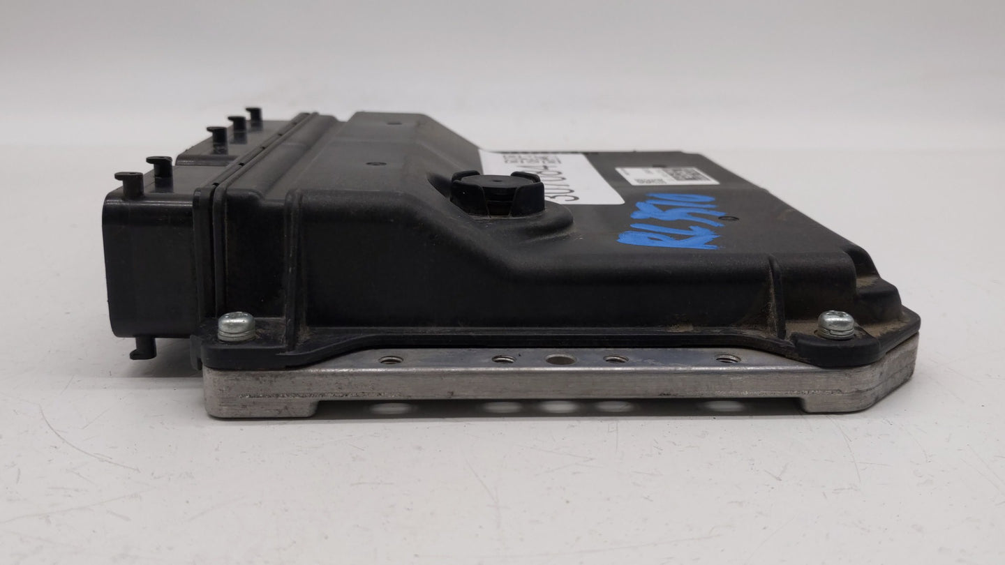 2012-2013 Toyota Prius PCM Engine Control Computer ECU ECM PCU OEM P/N:89661-47191 89661-47190 Fits Fits 2012 2013 OEM Used 