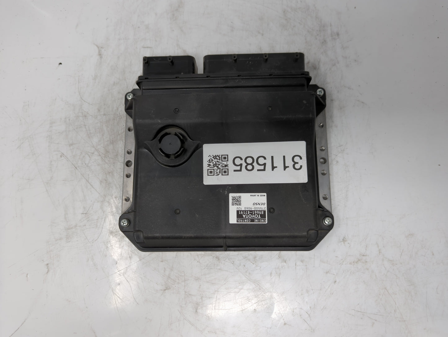 2012-2013 Toyota Prius PCM Engine Control Computer ECU ECM PCU OEM P/N:89661-47191 89661-47190 Fits Fits 2012 2013 OEM Used 