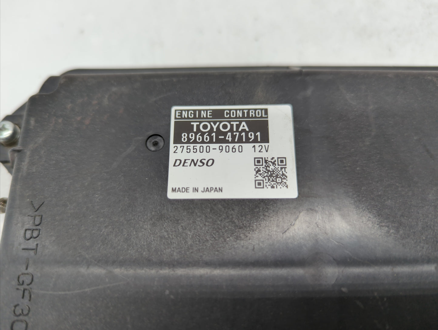 2012-2013 Toyota Prius PCM Engine Control Computer ECU ECM PCU OEM P/N:89661-47191 89661-47190 Fits Fits 2012 2013 OEM Used 