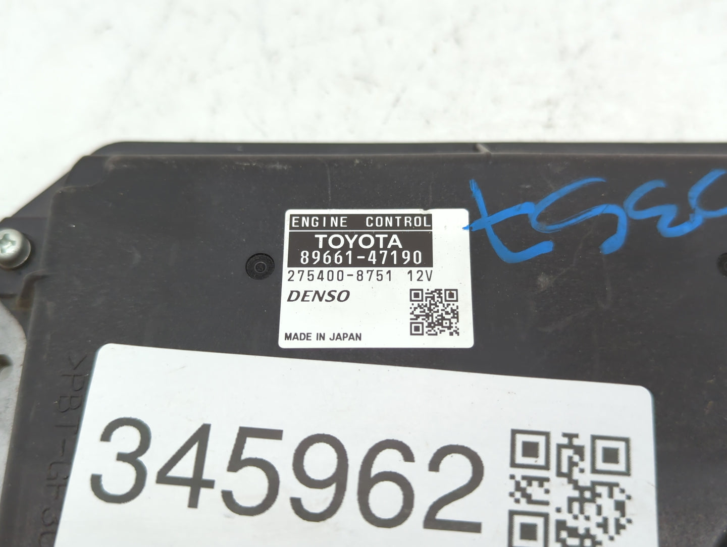 2012-2013 Toyota Prius PCM Engine Control Computer ECU ECM PCU OEM P/N:89661-47191 89661-47190 Fits Fits 2012 2013 OEM Used 