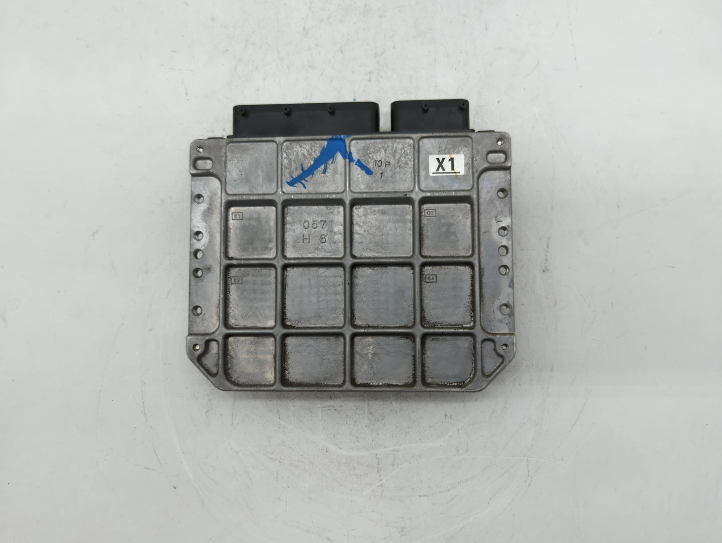 2012-2013 Toyota Prius PCM Engine Control Computer ECU ECM PCU OEM P/N:89661-47191 89661-47190 Fits Fits 2012 2013 OEM Used 