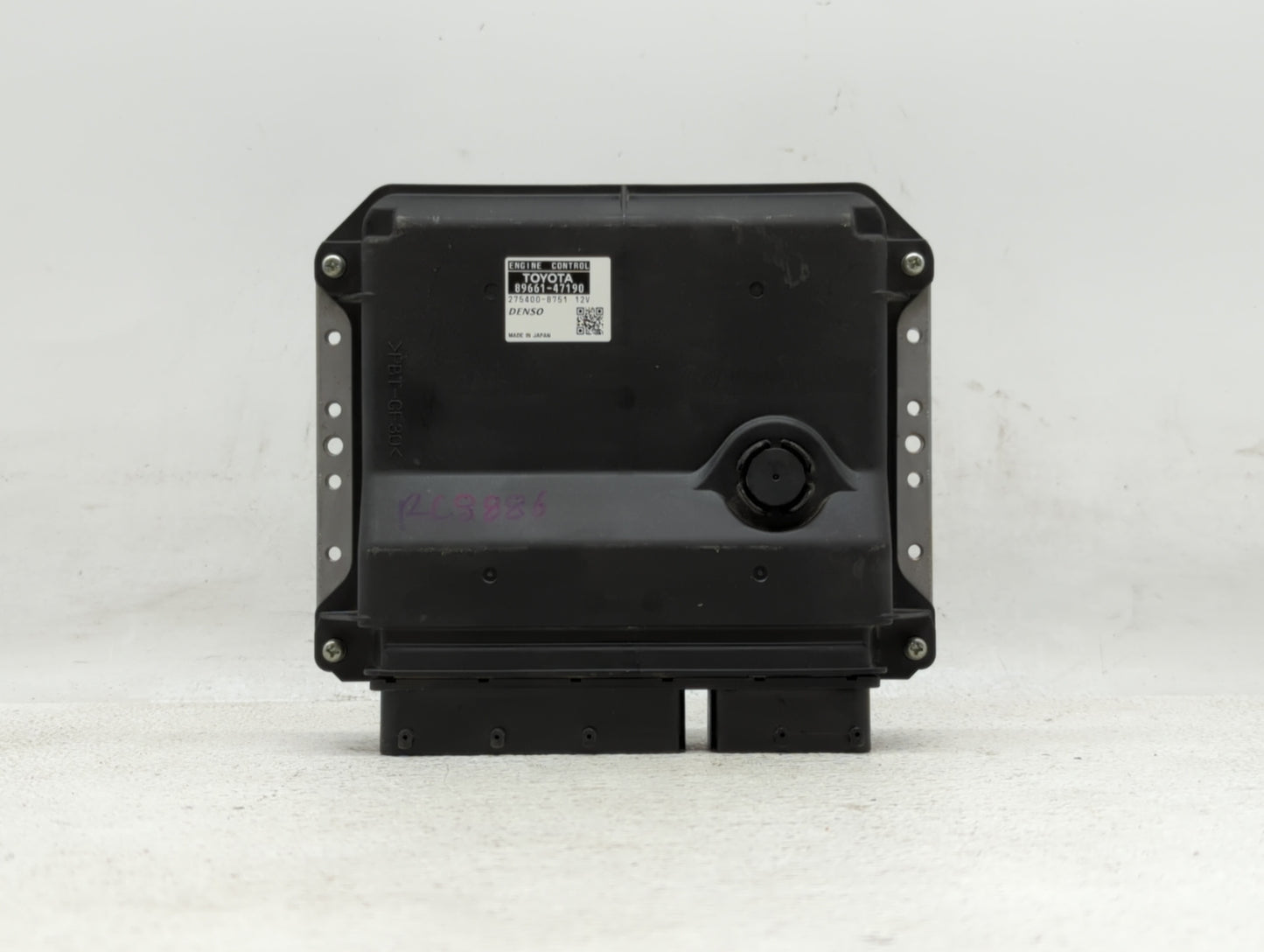 2012-2013 Toyota Prius PCM Engine Control Computer ECU ECM PCU OEM P/N:89661-47191 89661-47190 Fits Fits 2012 2013 OEM Used 