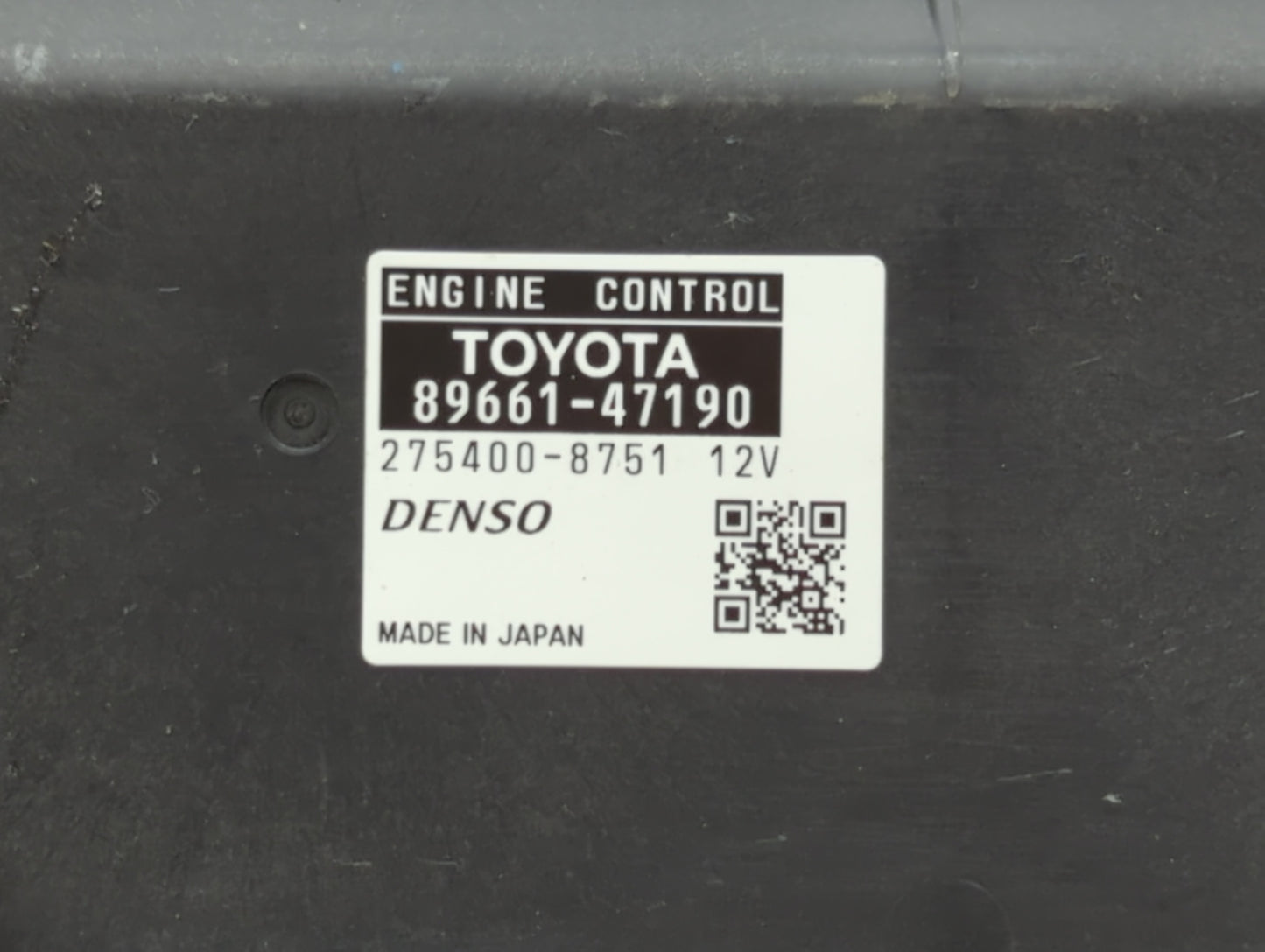 2012-2013 Toyota Prius PCM Engine Control Computer ECU ECM PCU OEM P/N:89661-47191 89661-47190 Fits Fits 2012 2013 OEM Used 