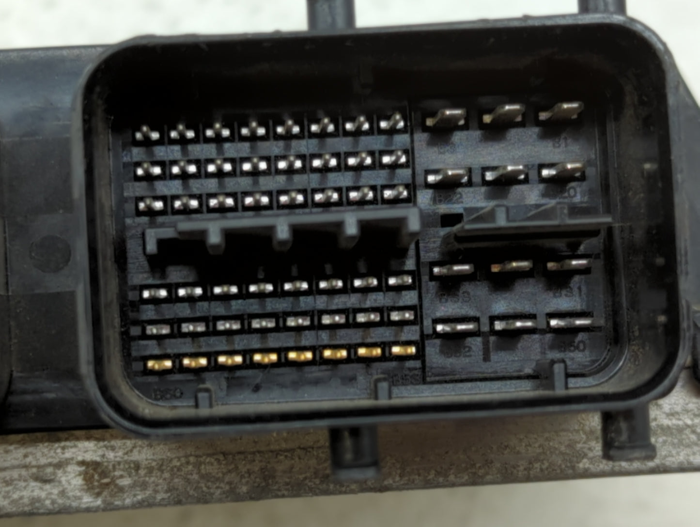 2012-2013 Toyota Prius PCM Engine Control Computer ECU ECM PCU OEM P/N:89661-47191 89661-47190 Fits Fits 2012 2013 OEM Used 