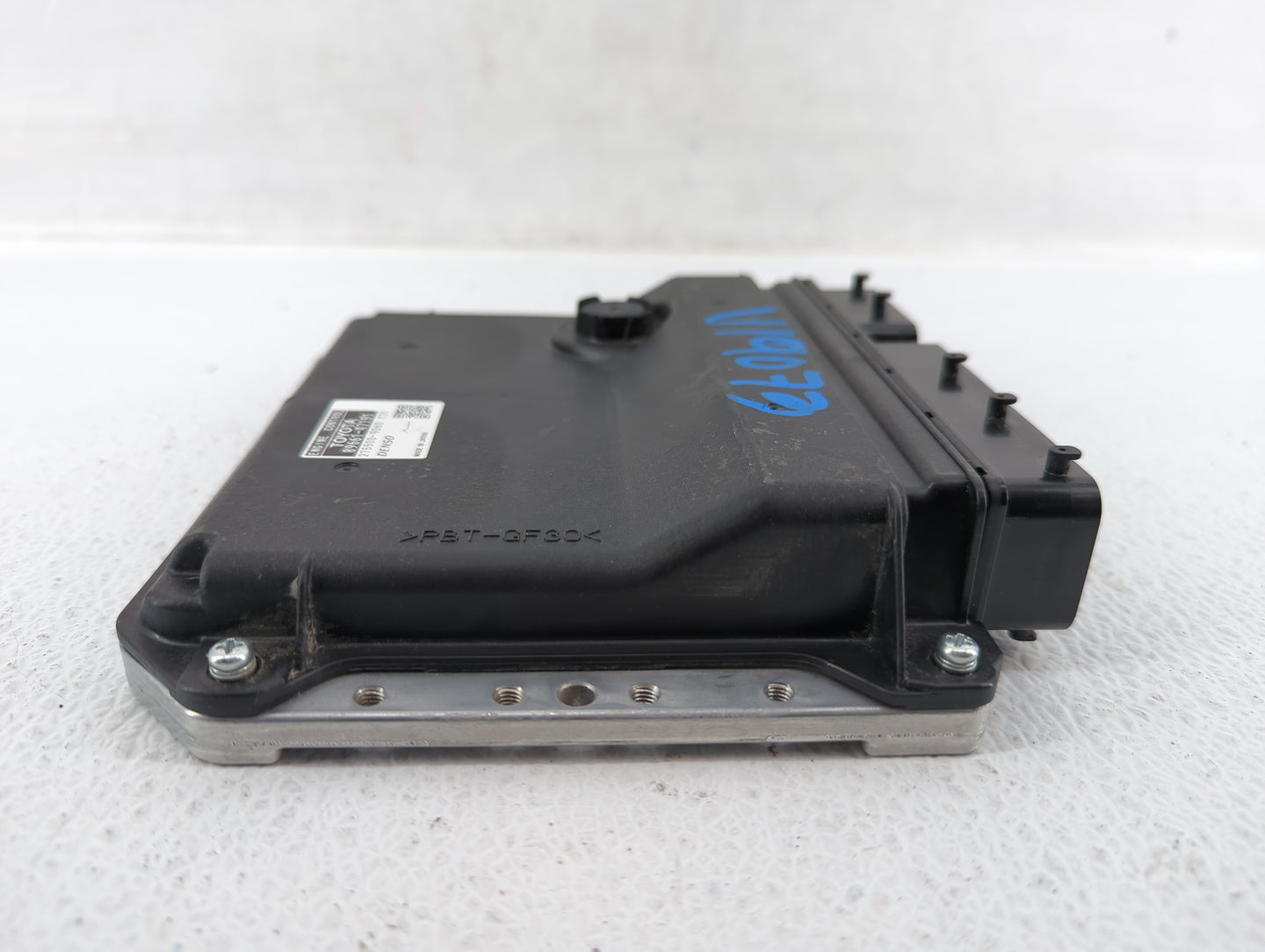 2012-2013 Toyota Prius PCM Engine Control Computer ECU ECM PCU OEM P/N:89661-47191 89661-47190 Fits Fits 2012 2013 OEM Used 