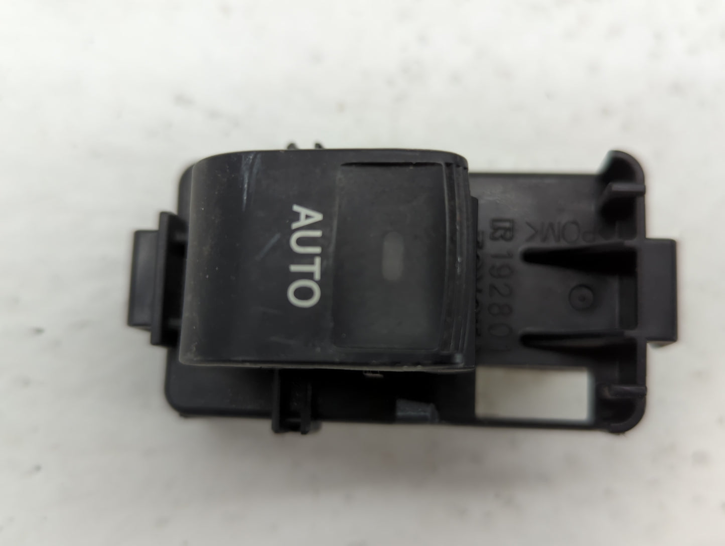 2013 Toyota Prius Passenger Right Rear Power Window Switch 192801 - Oemusedautoparts1.com