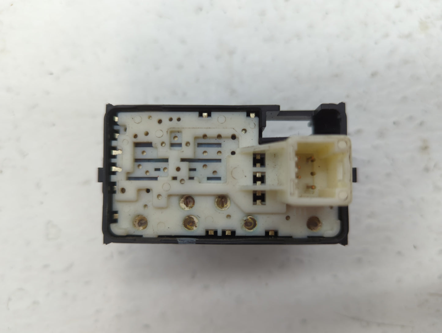 2013 Toyota Prius Passenger Right Rear Power Window Switch 192801 - Oemusedautoparts1.com