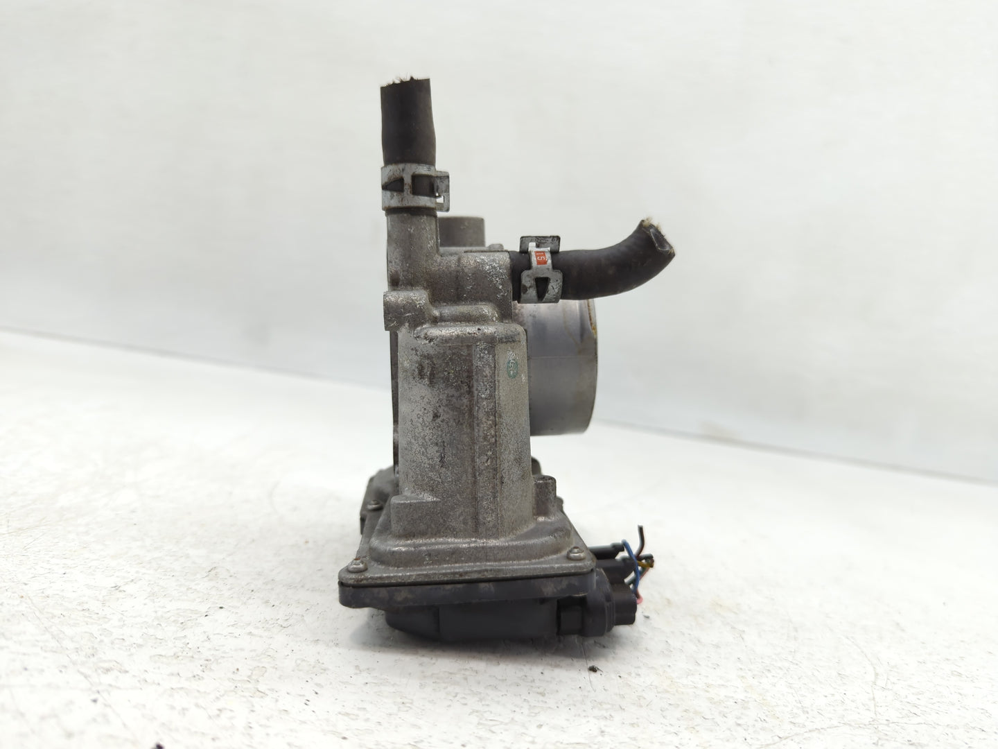 2010-2022 Toyota Prius Throttle Body P/N:12236 142012Q20 Fits OEM Used Auto Parts - Oemusedautoparts1.com