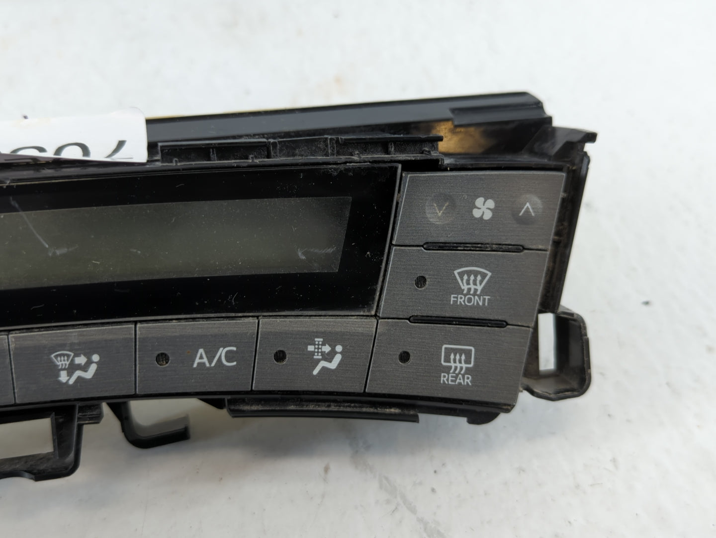 2013-2015 Toyota Prius Climate Control Module Temperature AC/Heater Replacement P/N:75D726 Fits Fits 2013 2014 2015 OEM Used