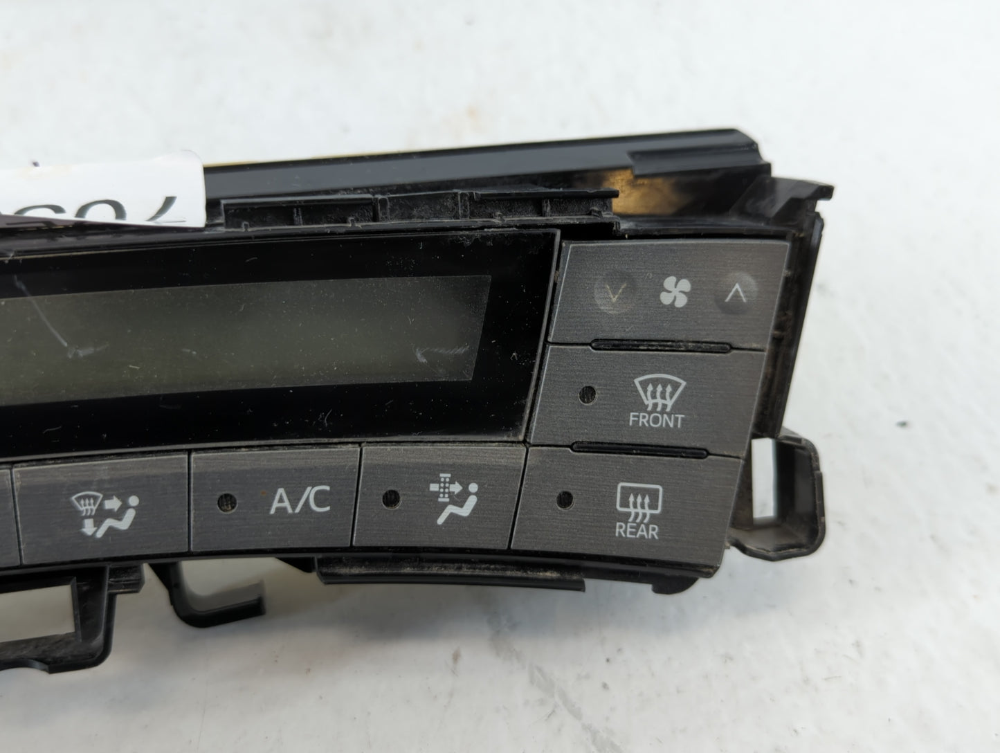 2013-2015 Toyota Prius Climate Control Module Temperature AC/Heater Replacement P/N:75D726 Fits Fits 2013 2014 2015 OEM Used