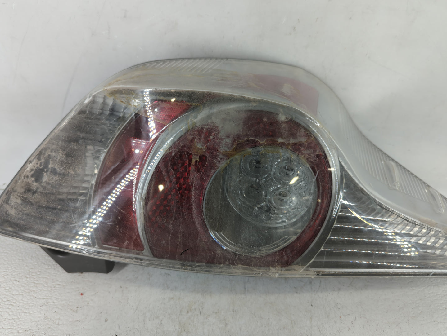 Toyota Prius Passenger Right Oem Head Light Headlight Lamp 705654 - Oemusedautoparts1.com