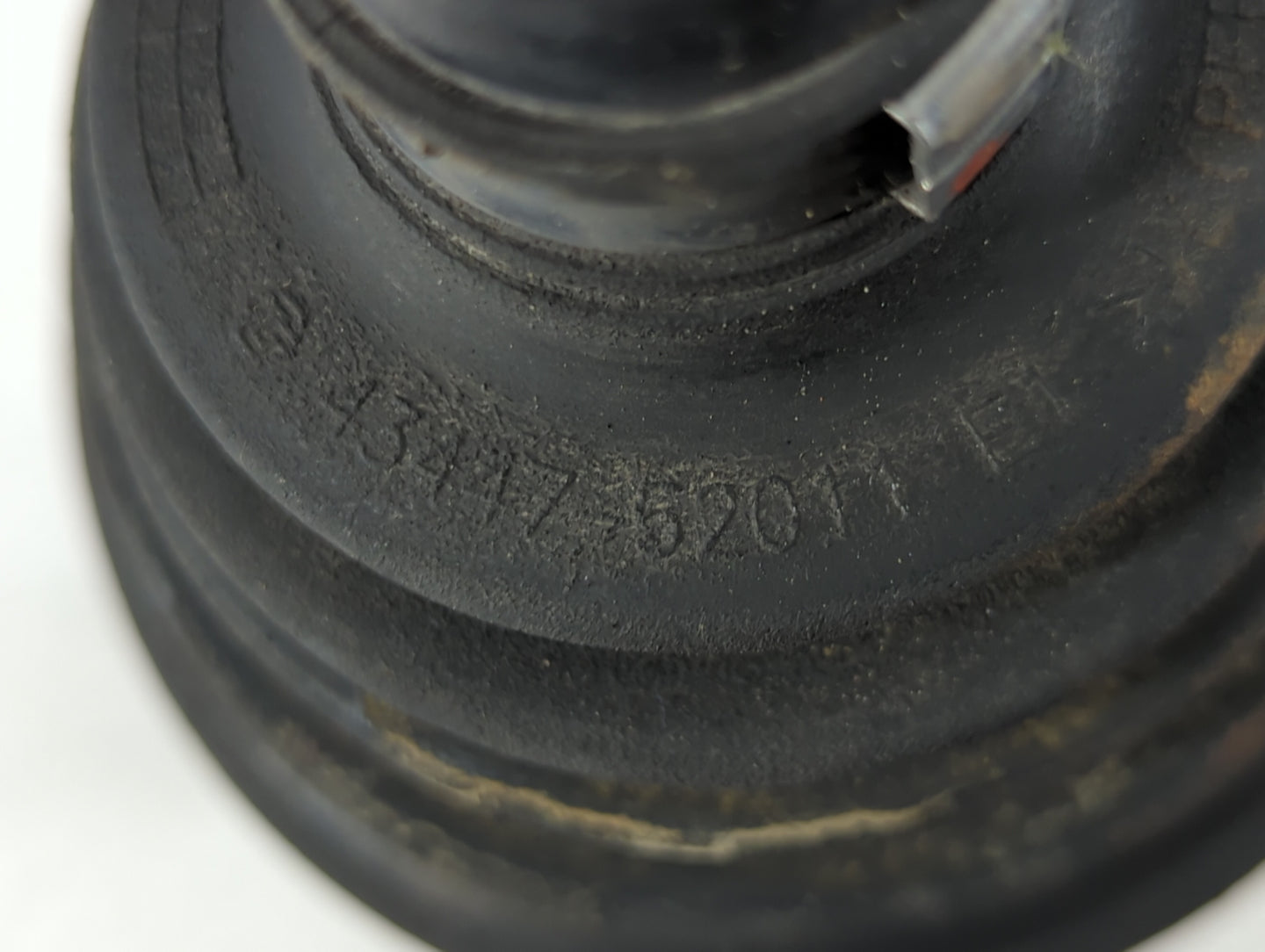 Toyota Prius Axle Shaft Front Driver Cv C/v - Oemusedautoparts1.com