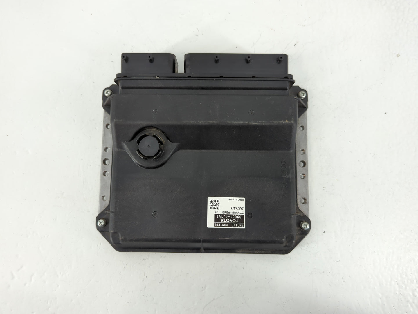 2012-2013 Toyota Prius PCM Engine Control Computer ECU ECM PCU OEM P/N:89661-47191 27500-9060 Fits Fits 2012 2013 OEM Used A