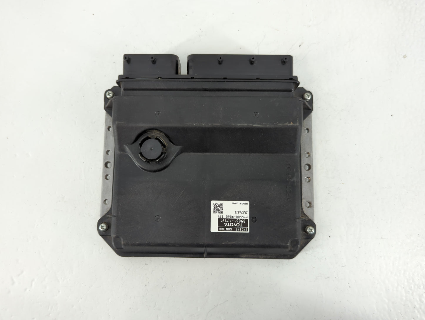 2012-2013 Toyota Prius PCM Engine Control Computer ECU ECM PCU OEM P/N:89661-47191 27500-9060 Fits Fits 2012 2013 OEM Used A