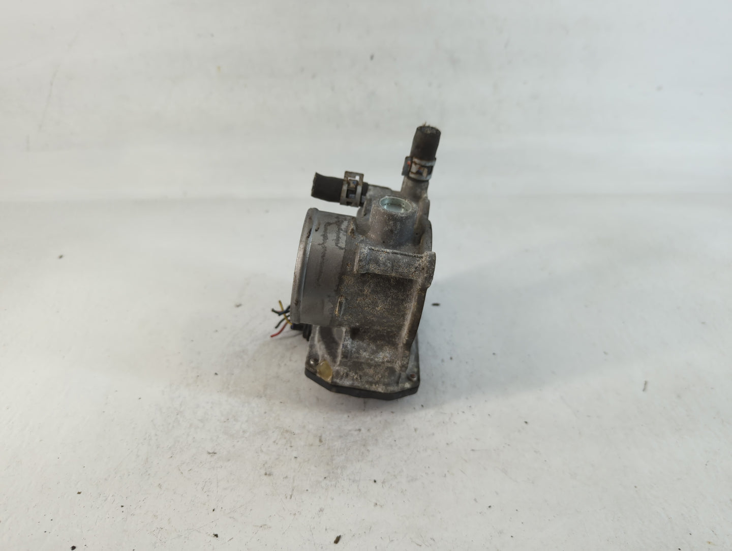 2010-2022 Toyota Prius Throttle Body P/N:22030-37060 Fits Fits 2010 2011 2012 2013 2014 2015 2016 2017 2018 2019 2020 2021 2