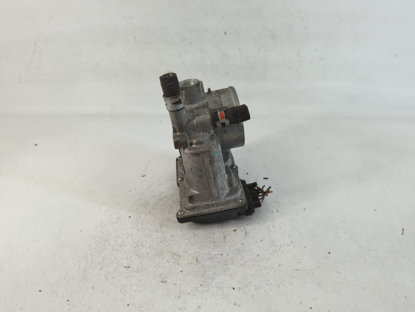 2010-2022 Toyota Prius Throttle Body P/N:22030-37060 Fits Fits 2010 2011 2012 2013 2014 2015 2016 2017 2018 2019 2020 2021 2