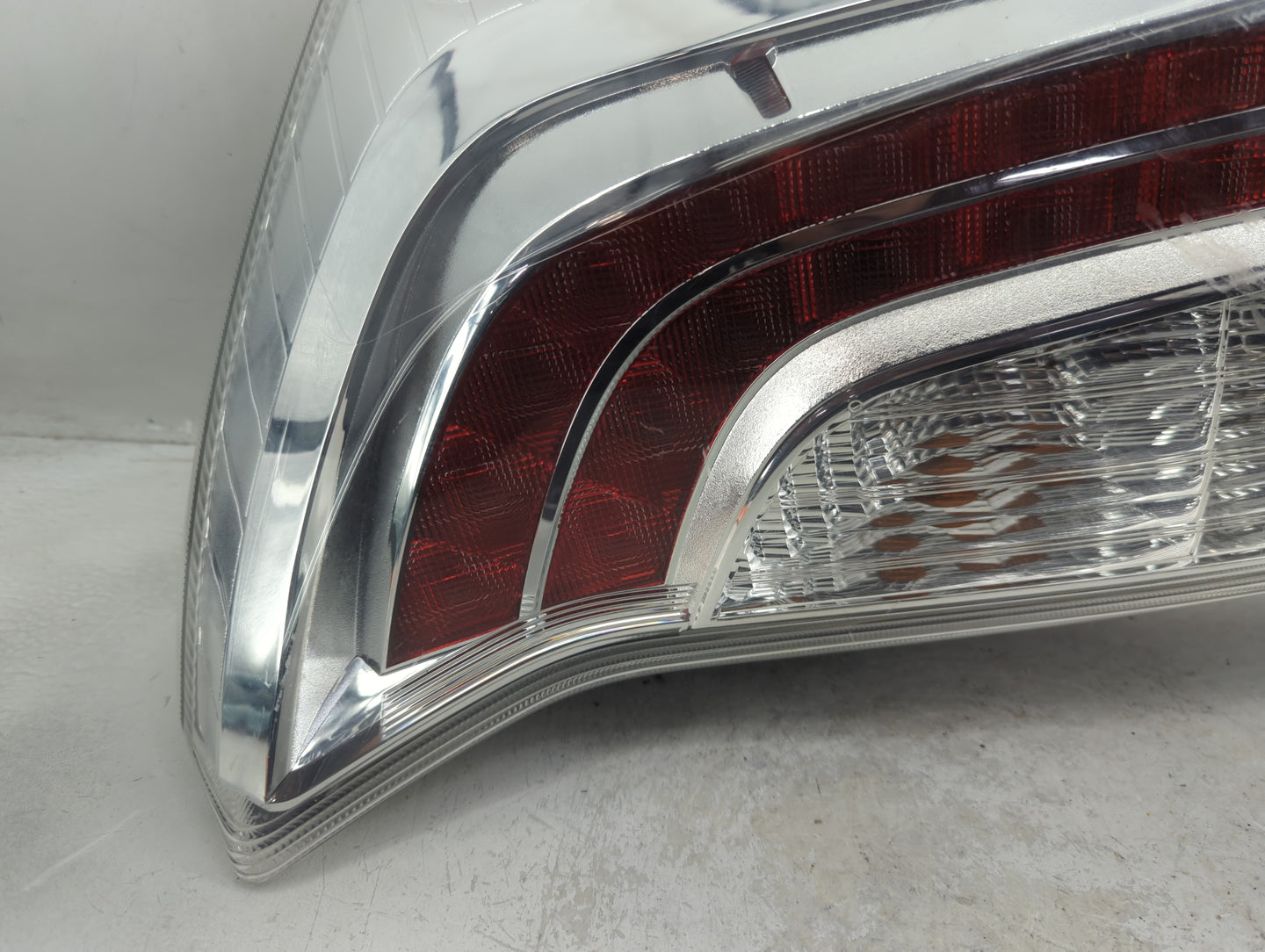 2012-2015 Toyota Prius Tail Light Assembly Passenger Right OEM Fits Fits 2012 2013 2014 2015 OEM Used Auto Parts - Oemusedau