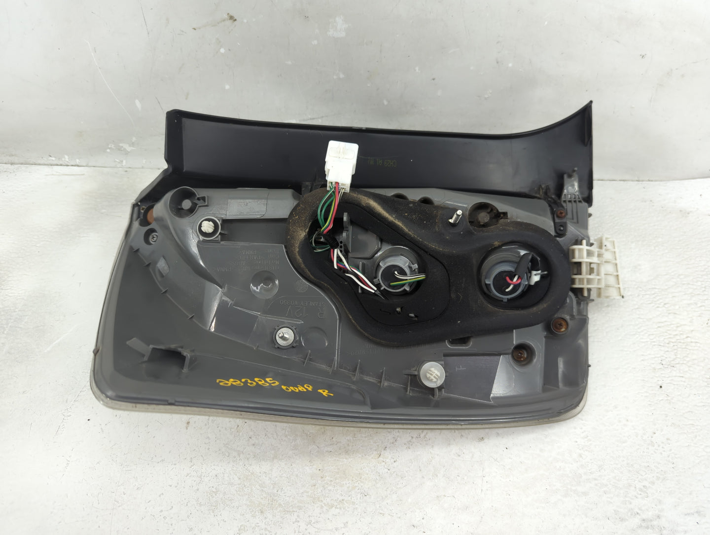 2012-2015 Toyota Prius Tail Light Assembly Passenger Right OEM Fits Fits 2012 2013 2014 2015 OEM Used Auto Parts - Oemusedau