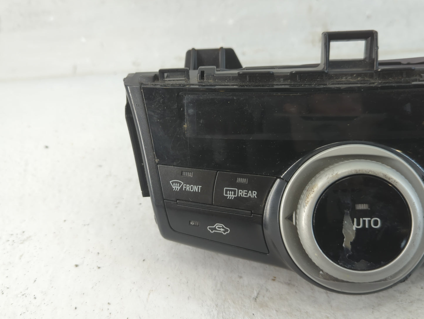 2012-2013 Toyota Prius Climate Control Module Temperature AC/Heater Replacement P/N:55900-47050 Fits Fits 2012 2013 OEM Used